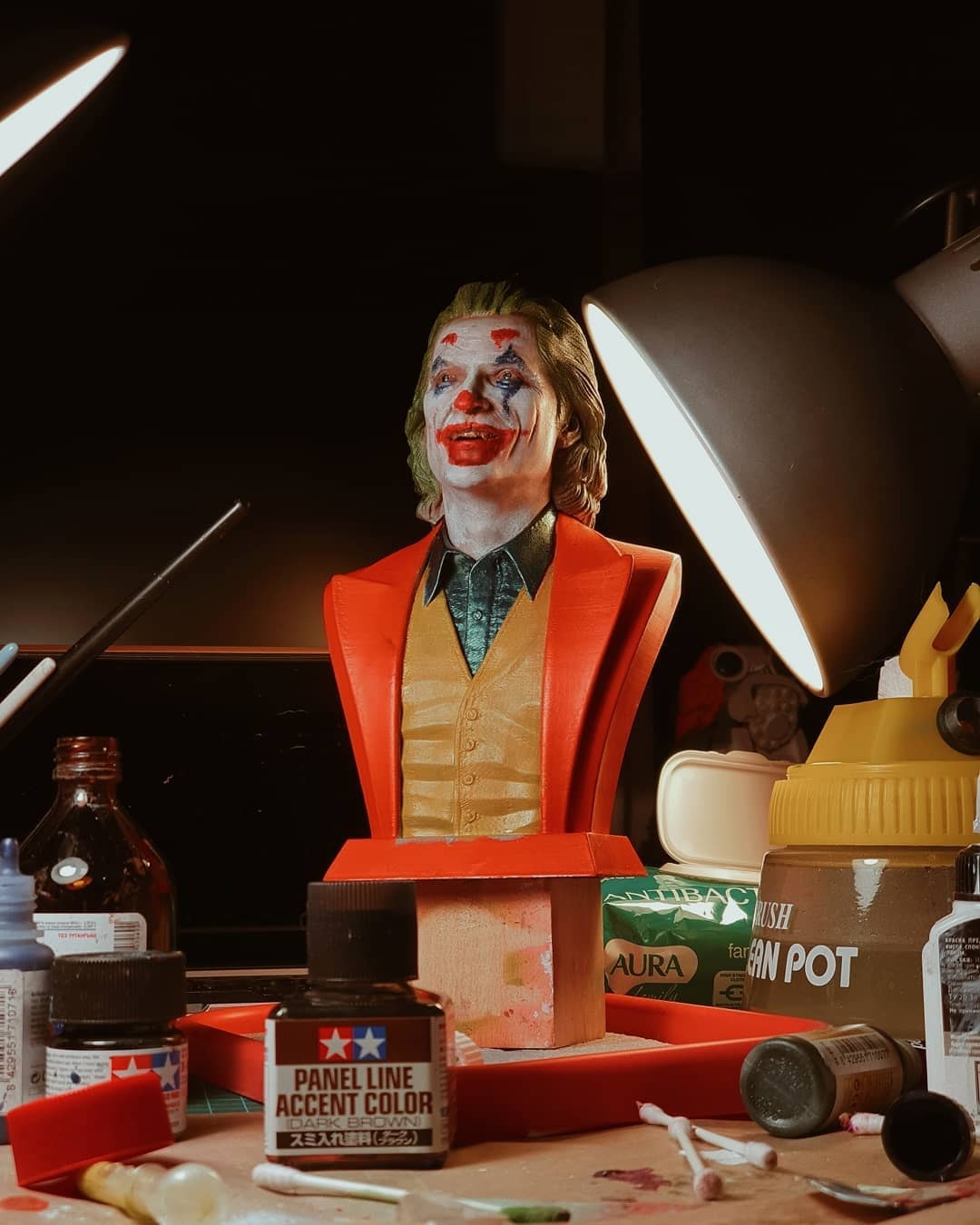 Joker Figurine - Joaquin Phoenix Version (2019) — view 2